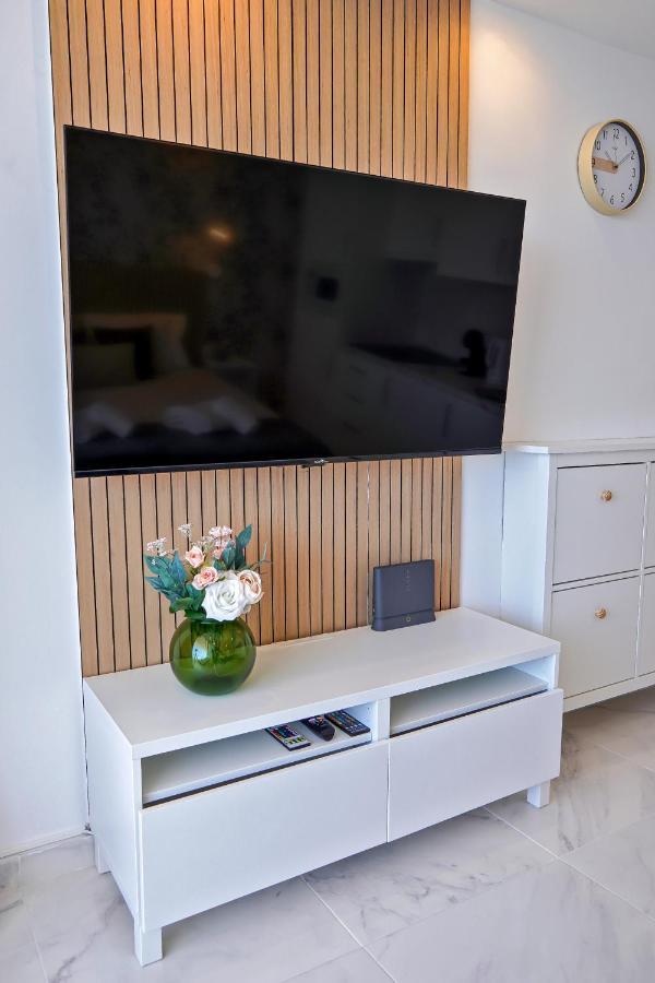Stylish Modern Studio With Ocean View And Pools, 1001, Ponderosa Playa de las Américas Exterior foto